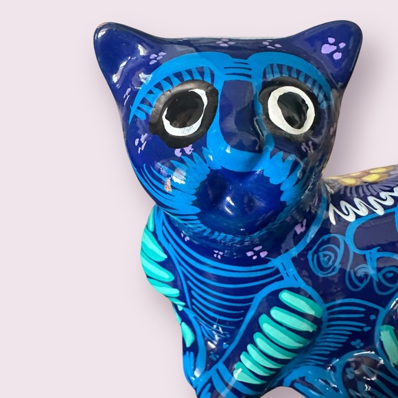 Vintage Hand Painted Ceramic Mexican Folk Art Talavera Cat Figurine With Flowers - Picture 3 of 11